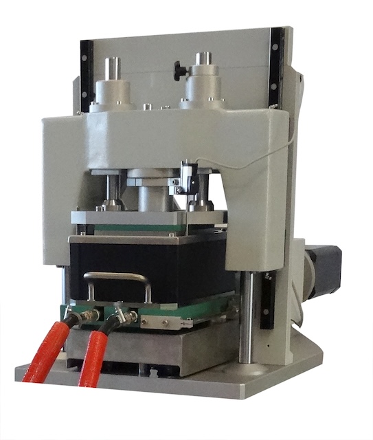 Aparato de corte directo cíclico controlado por temperatura (THM) - 4