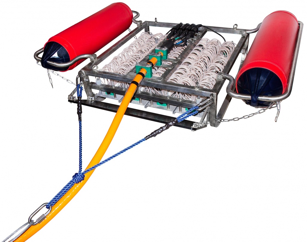 Elements of the advanced multichannel array – MultiJack Energy Source HP5000 and SWS-500