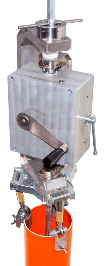 Rod feeder