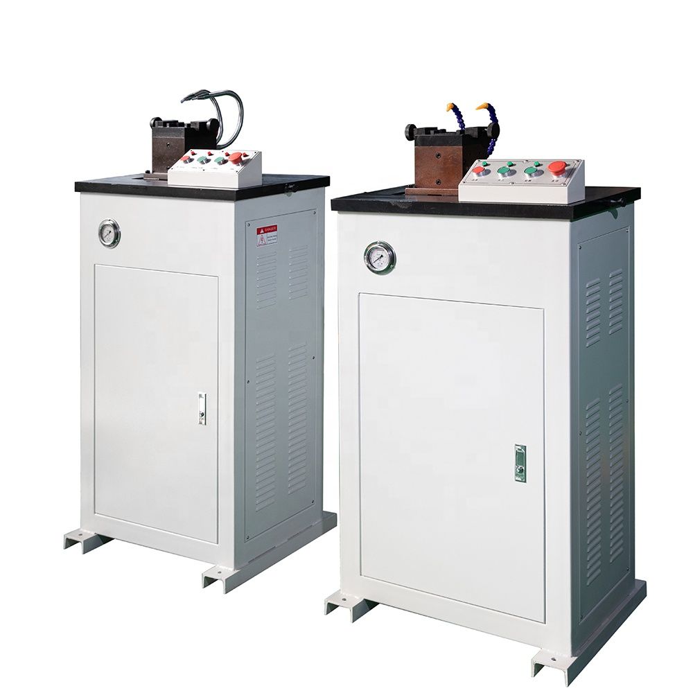 Brochadora de muestras de impacto Charpy Bell-BroElec-Hidr2Y - WP