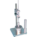 Aparato de penetración con émbolo