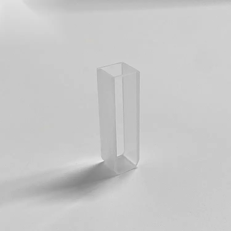 Cubeta de cuarzo 2-5-4,5ml